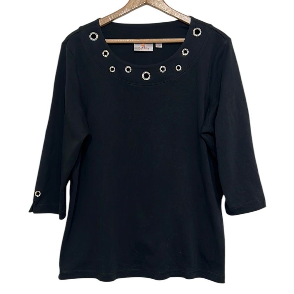 Quacker Factory XL Black Rhinestone Neck 3/4 Sleeve Top